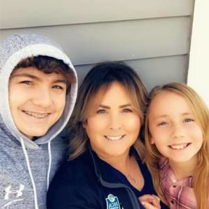 Meet your Posher, Jennifer